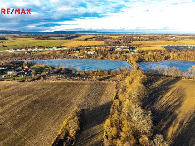 Prodej komerčního pozemku, Polom, 40000 m2