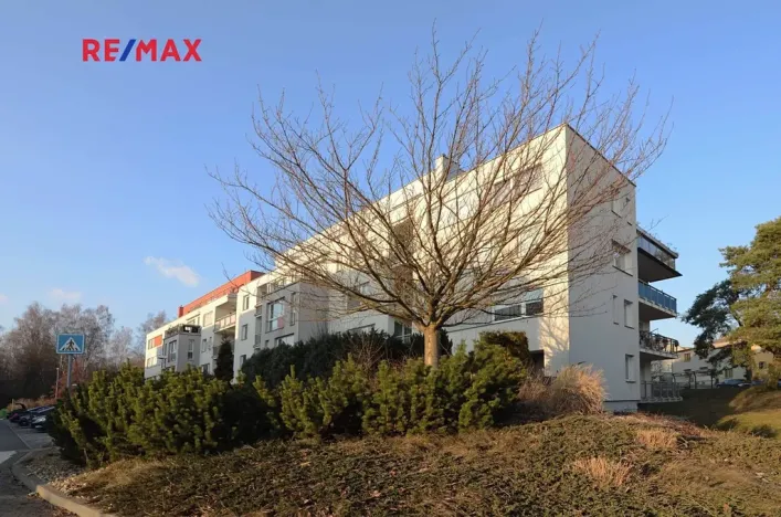 Prodej bytu 2+kk, Tábor, Fibichova, 55 m2