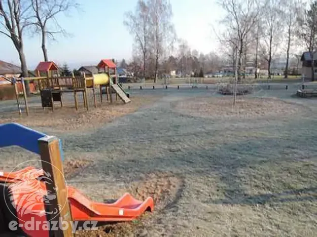 Dražba pole, Semanín, 9293 m2