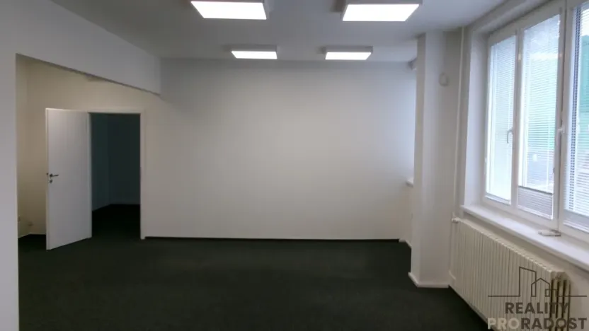 Pronájem kanceláře, Brno - Brněnské Ivanovice, 75 m2