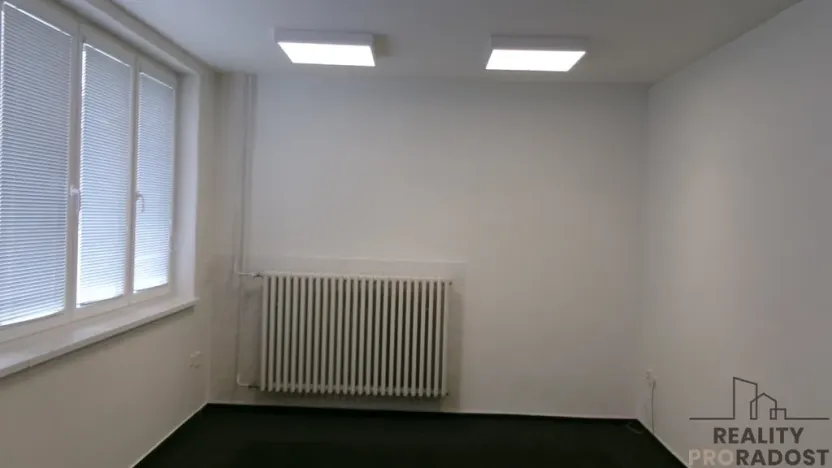 Pronájem kanceláře, Brno - Brněnské Ivanovice, 75 m2