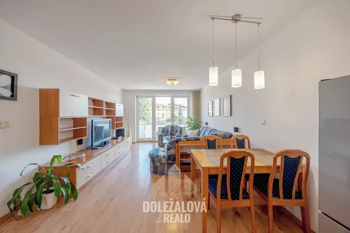 Pronájem bytu 2+kk, Jihlava, Nad Jihlávkou, 58 m2