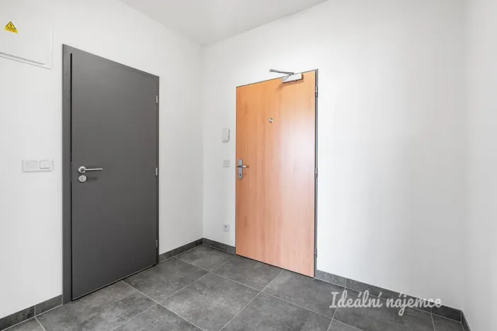 Pronájem bytu 2+kk, Praha - Košíře, Fabiánova, 51 m2