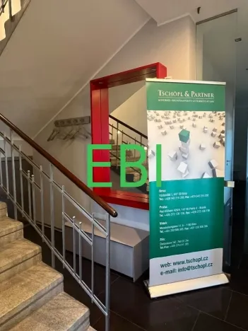 Pronájem kanceláře, Praha - Braník, Pod křížkem, 168 m2