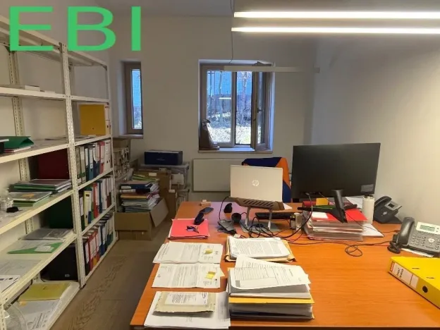 Pronájem kanceláře, Praha - Braník, Pod křížkem, 168 m2