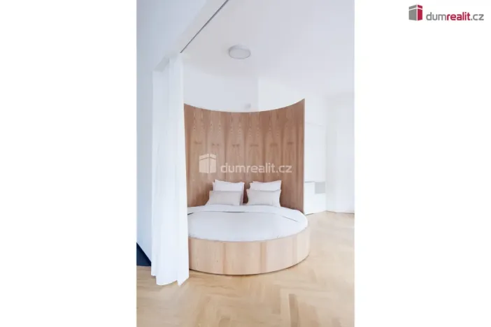 Pronájem bytu 2+kk, Praha - Dejvice, Kafkova, 80 m2