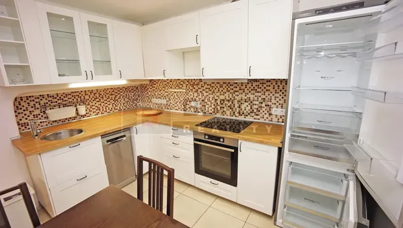 Pronájem rodinného domu, Neratovice, 246 m2