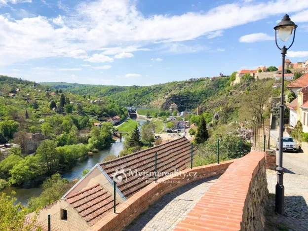 Pronájem bytu 1+kk, Znojmo, U Brány, 35 m2