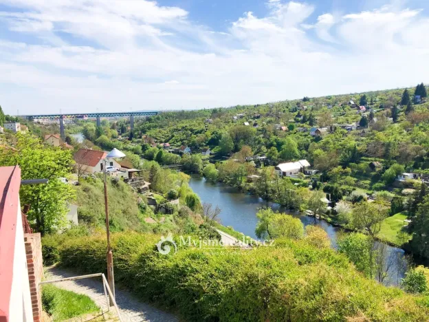 Pronájem bytu 1+kk, Znojmo, U Brány, 35 m2