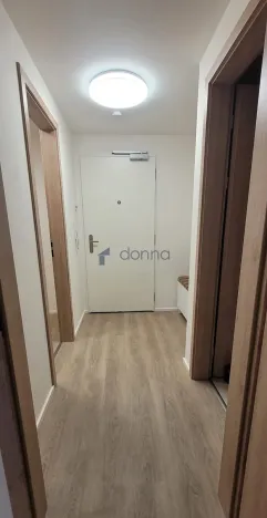 Pronájem bytu 2+kk, Praha, Poděbradská, 57 m2