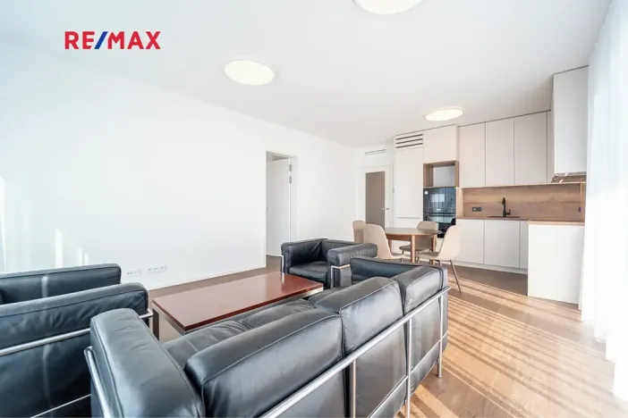 Pronájem bytu 2+kk, Praha - Stodůlky, Hábova, 68 m2