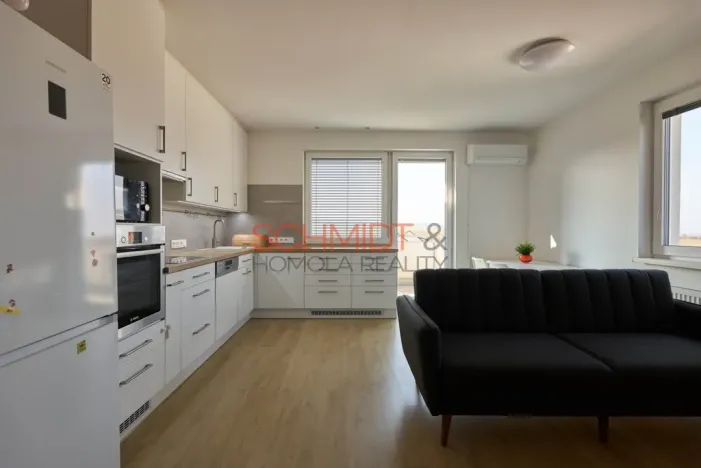 Prodej bytu 3+kk, Hustopeče, Gen. Peřiny, 64 m2