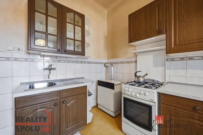 Prodej bytu 2+1, Praha - Libeň, V mezihoří, 74 m2