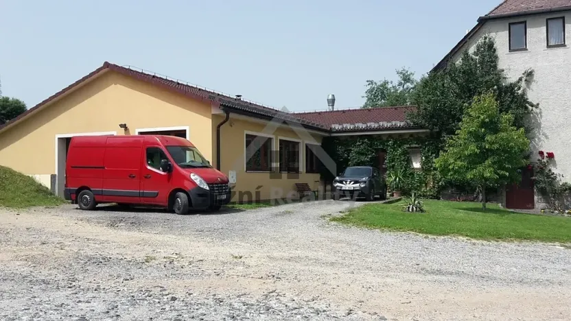 Prodej rodinného domu, Vyšší Brod, 550 m2
