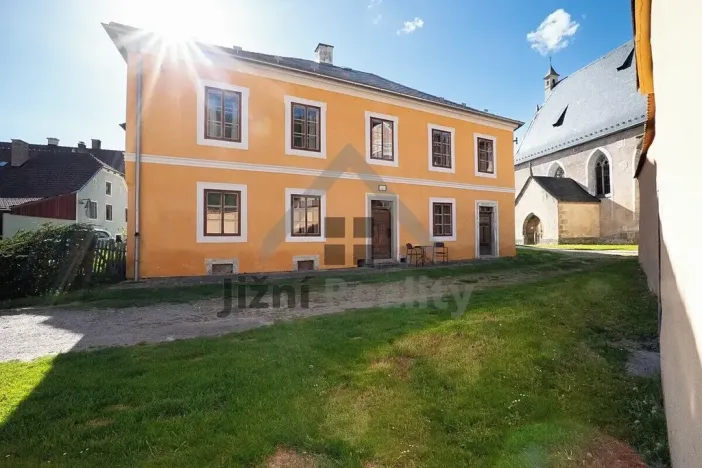 Prodej rodinného domu, Rožmberk nad Vltavou, 198 m2