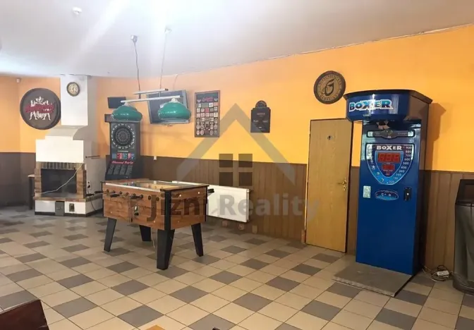 Prodej restaurace, Kovářov, 400 m2