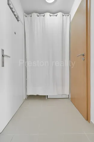 Pronájem bytu 1+kk, Praha - Troja, Písečná, 26 m2