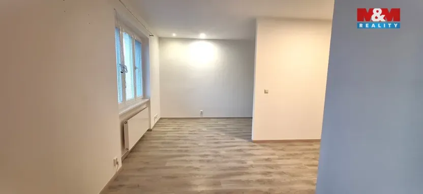 Prodej bytu 1+kk, Davle, Sídliště, 41 m2