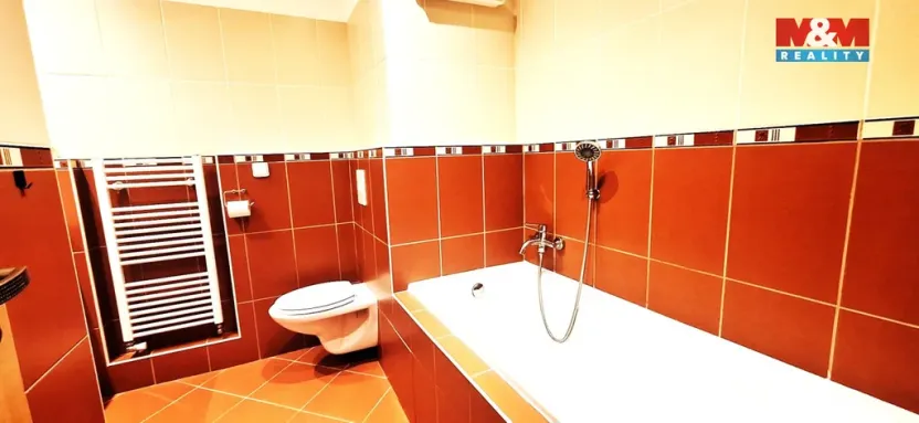 Prodej bytu 1+kk, Davle, Sídliště, 41 m2