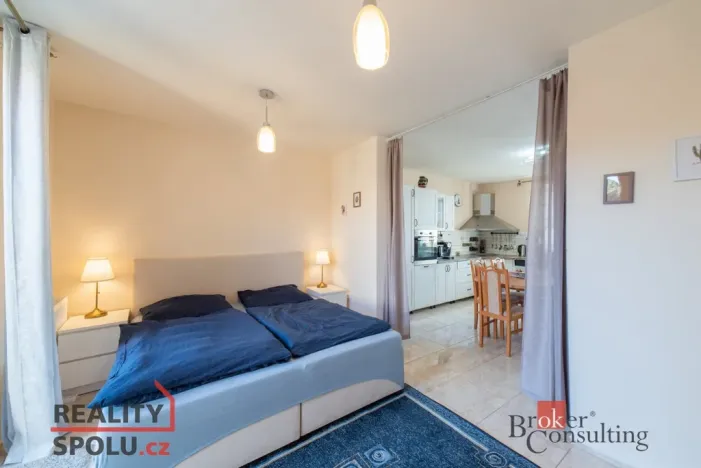 Prodej rodinného domu, Jimlín, 196 m2