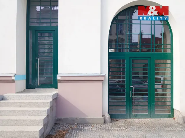 Pronájem obchodního prostoru, Opava - Město, Masarykova třída, 87 m2