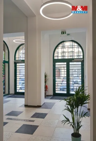 Pronájem obchodního prostoru, Opava - Město, Masarykova třída, 87 m2