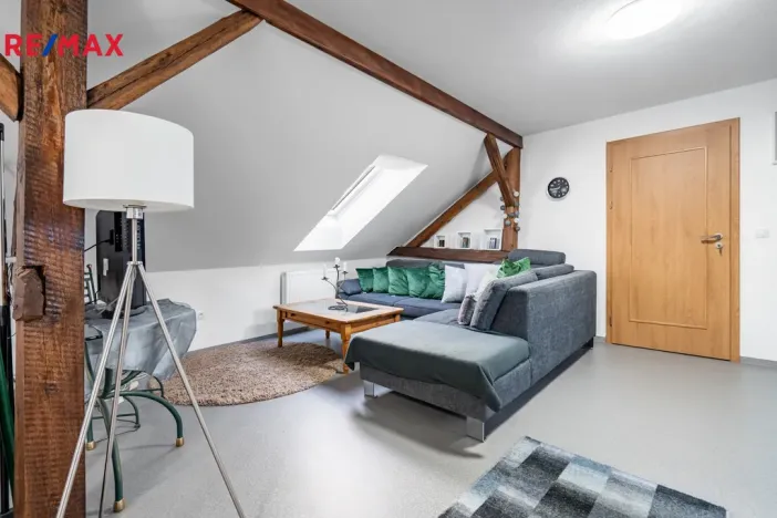 Prodej rodinného domu, Horšovský Týn - Semošice, 310 m2