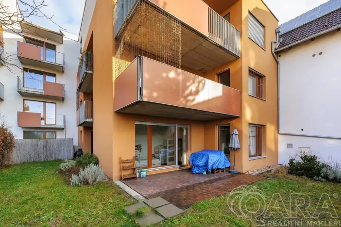 Pronájem bytu 4+kk, Čelákovice, náměstí 5. května, 114 m2