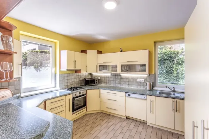 Prodej rodinného domu, Starovičky, 144 m2