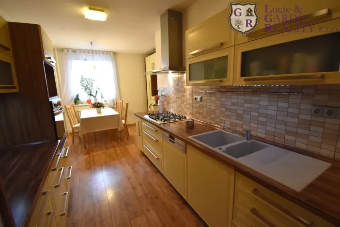 Prodej bytu 4+1, Tábor, Havanská, 81 m2