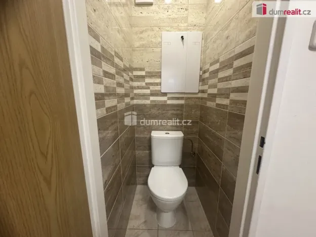 Pronájem bytu 3+kk, Praha - Záběhlice, Svojšovická, 75 m2