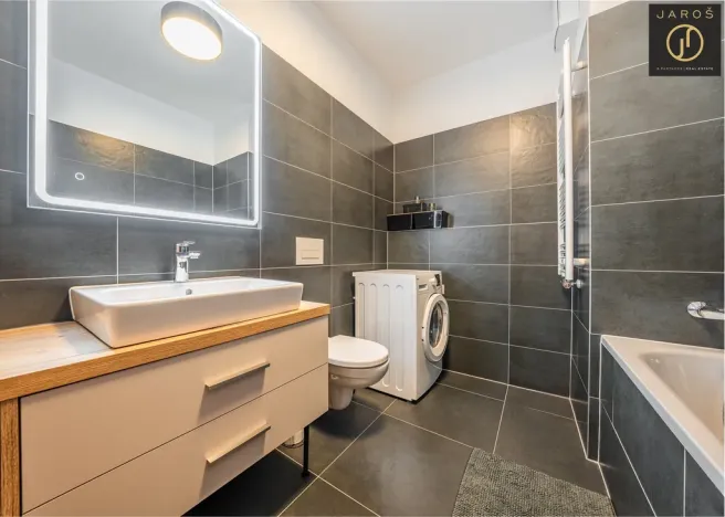 Pronájem bytu 2+kk, Kladno, Bohumila Landy, 50 m2