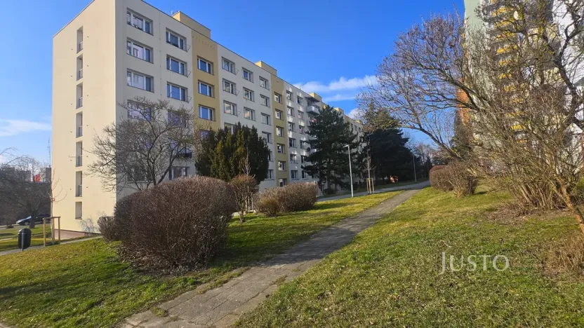 Prodej bytu 2+1, Písek - Budějovické Předměstí, nábřeží 1. máje, 64 m2