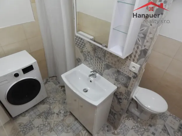 Pronájem bytu 1+1, Ústí nad Labem - Neštěmice, Sibiřská, 36 m2