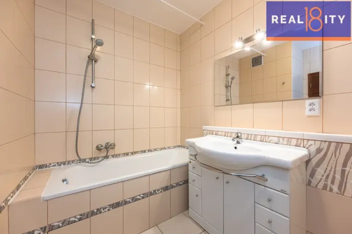 Prodej bytu 3+kk, Praha, Symfonická, 89 m2