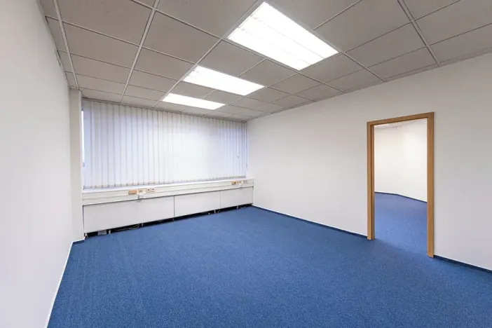 Pronájem kanceláře, Praha - Vysočany, Freyova, 17 m2