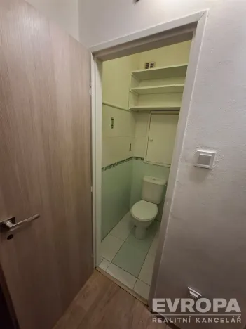 Pronájem bytu 2+kk, Kolín - Kolín II, Družstevní, 45 m2