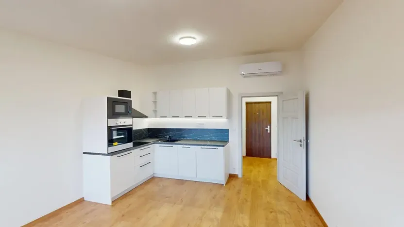 Pronájem bytu 1+kk, Praha - Břevnov, Na Petynce, 27 m2