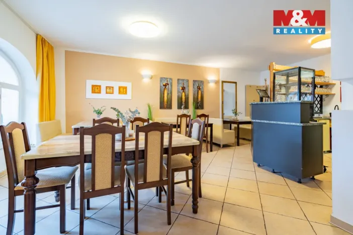 Pronájem restaurace, Kunžak, náměstí Komenského, 91 m2