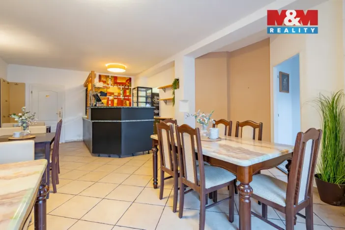 Pronájem restaurace, Kunžak, náměstí Komenského, 91 m2