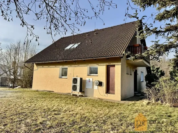 Prodej rodinného domu, Karlovice, 195 m2