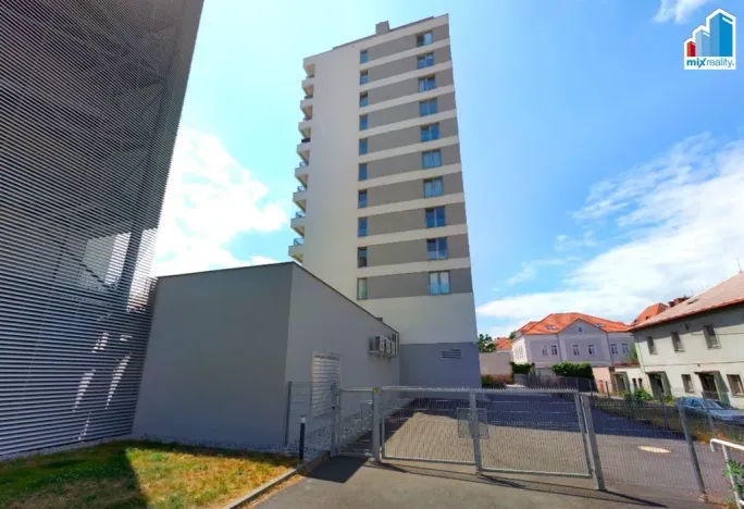 Pronájem bytu 2+kk, Plzeň - Jižní Předměstí, Stehlíkova, 50 m2