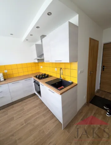 Pronájem bytu 1+1, Jihlava, Březinova, 32 m2