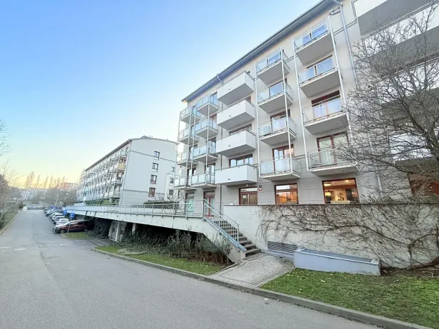 Pronájem bytu 1+kk, Praha - Dejvice, Heinemannova, 36 m2