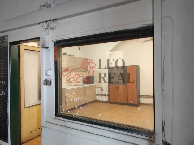 Pronájem obchodního prostoru, Opava - Předměstí, Vančurova, 350 m2