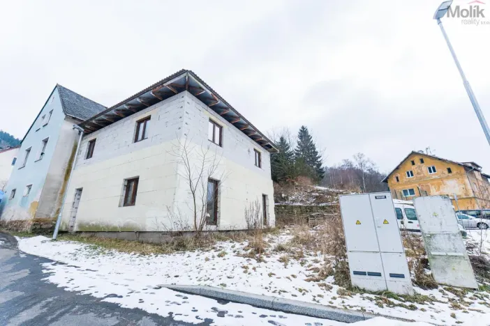 Prodej rodinného domu, Loket, Tovární, 213 m2