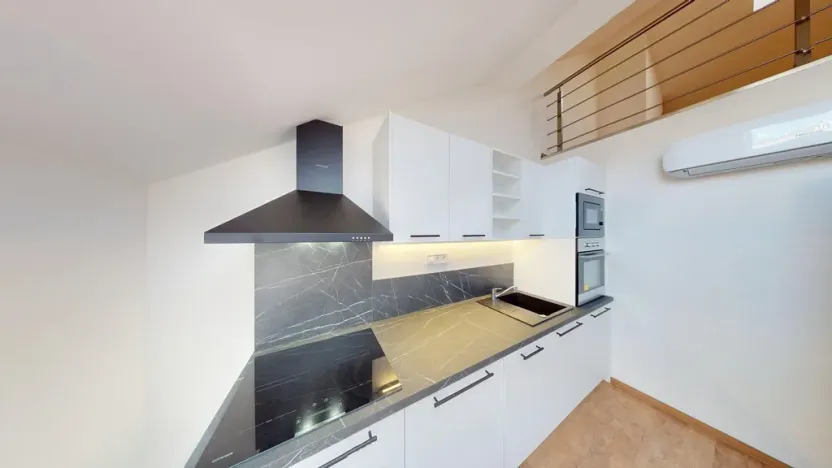 Pronájem bytu 5+kk, Praha - Břevnov, Na Petynce, 44 m2