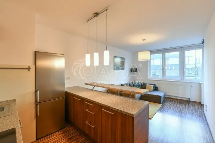 Pronájem bytu 2+kk, Praha - Stodůlky, Laurinova, 47 m2