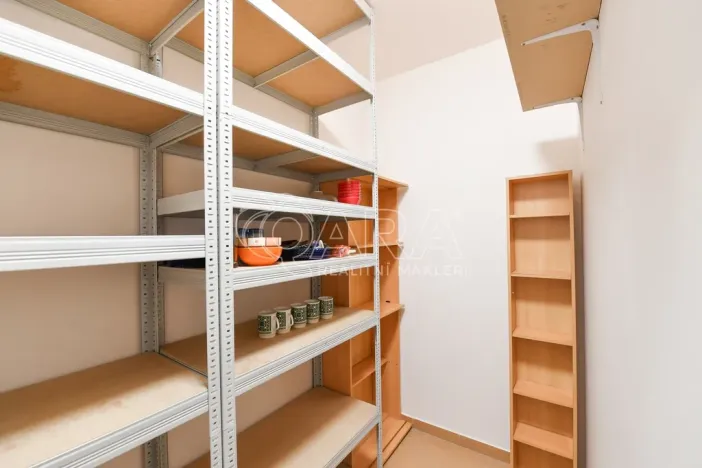 Pronájem bytu 2+kk, Praha - Stodůlky, Laurinova, 47 m2