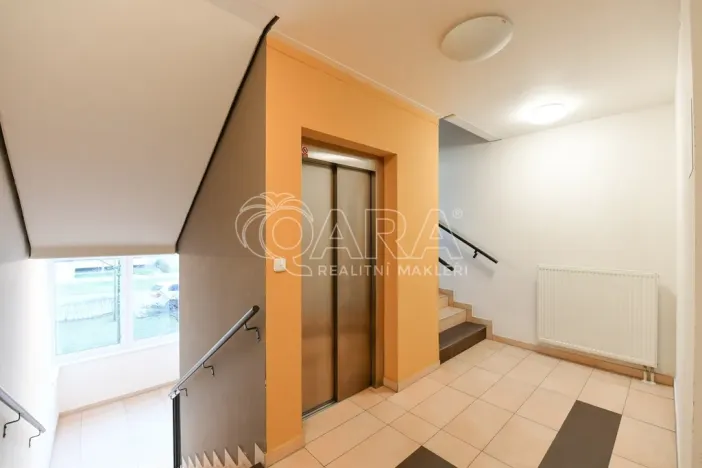 Pronájem bytu 2+kk, Praha - Stodůlky, Laurinova, 47 m2